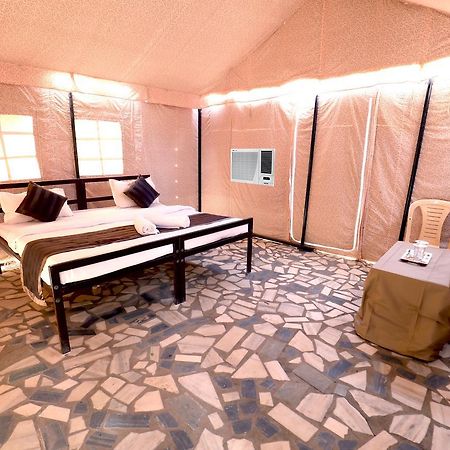 Nova Patgar Tents Ξενοδοχείο Bhuj Εξωτερικό φωτογραφία
